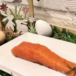 Pavés de saumon fumés à la ficelle / le kg